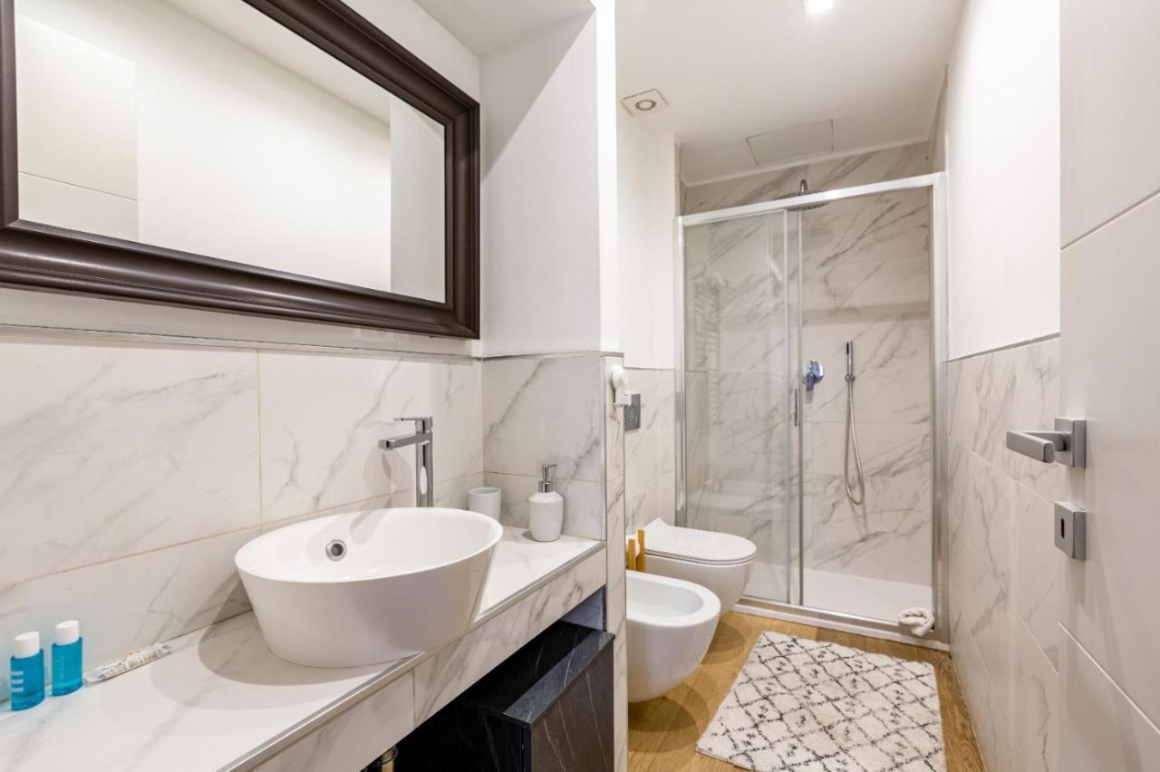 Modern Apt 300Mt From Milano Central Station! Apartment Exterior foto